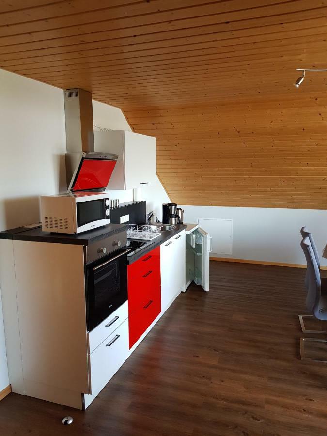 Ferienwohnung Kittel Oberzissen エクステリア 写真